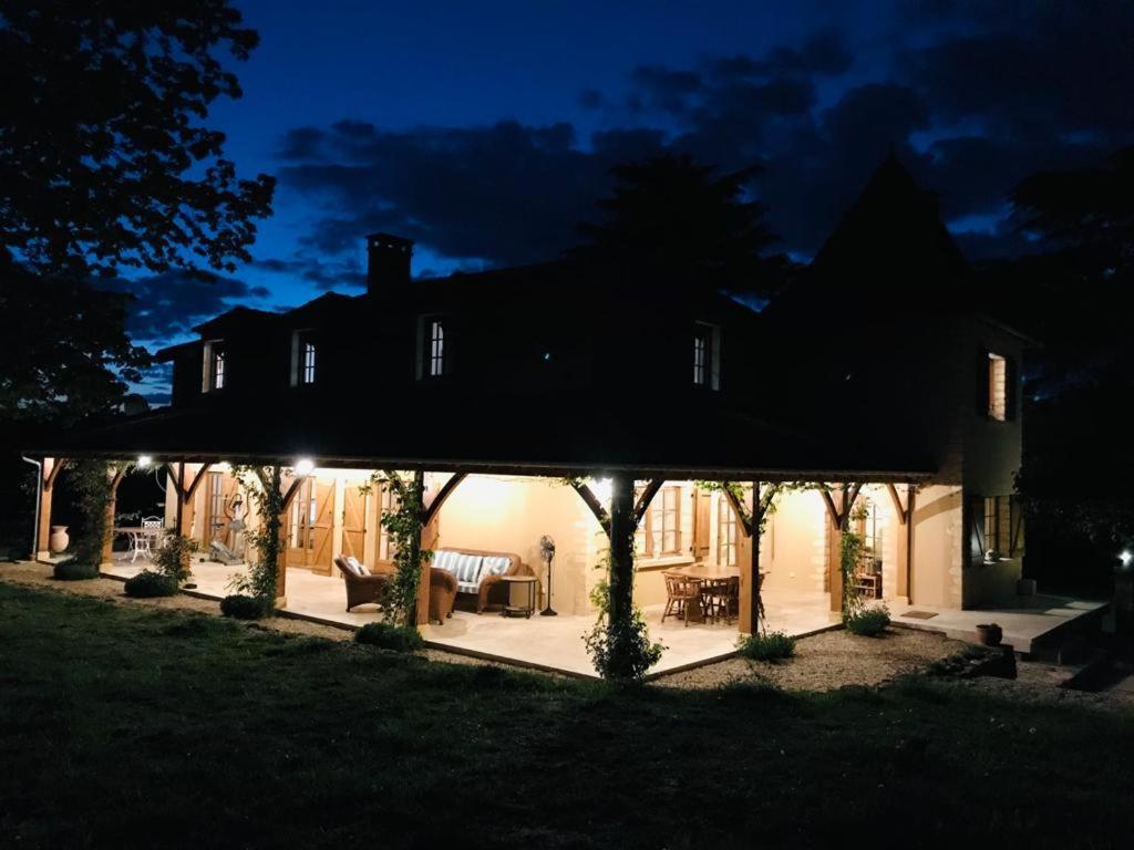Les Cedres Du Linard, Chambres D'Hotes B&B Near Lascaux, Montignac, Sarlat-La-Caneda, Dordogne La Chapelle-Aubareil Экстерьер фото